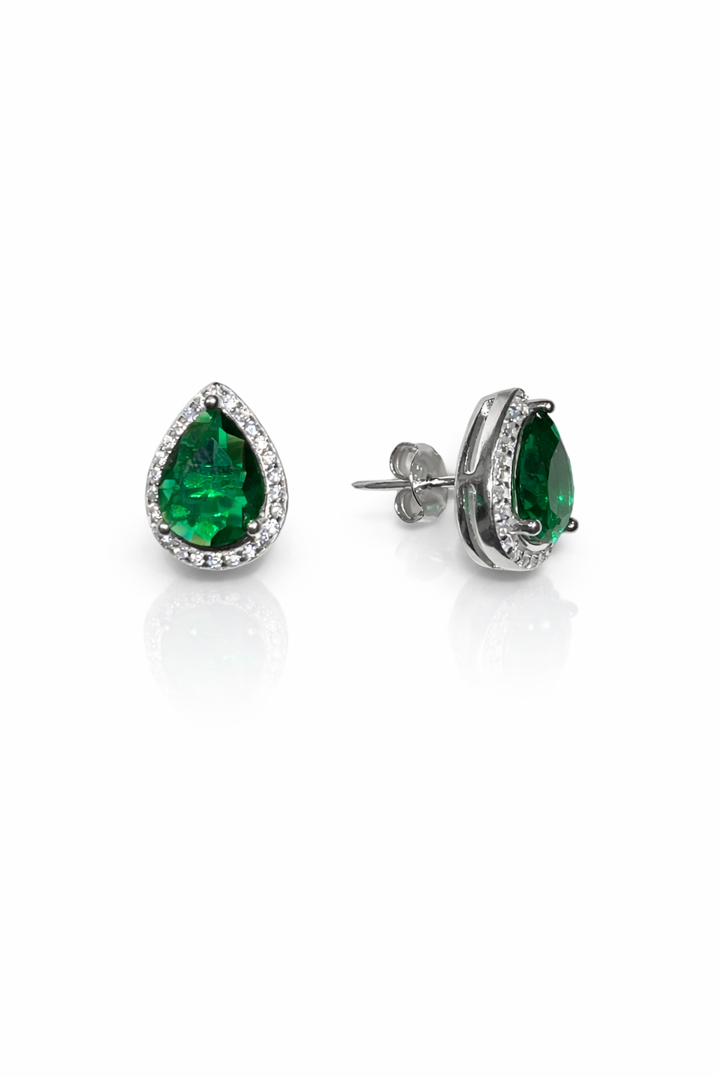 73D3CF24-1152-40A4-B52D-E9ED91C9C8D2 Orecchini donna in argento 925%, con goccia verde smeraldo - immagine 1