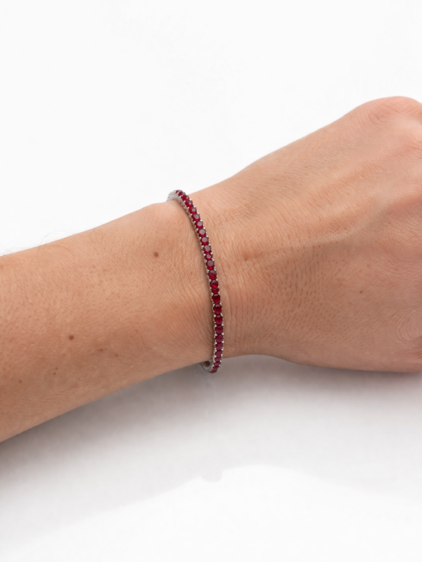 C75645FF-BCC5-4822-80B4-5DF6CFF4F51A Bracciale Tennis, "Vip Luxury", in Acciaio 316L, con cristalli rosso, mm3 - immagine 2